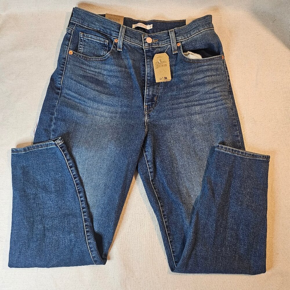 Levi's High Rise Mom Jeans - Dark Blue Wash